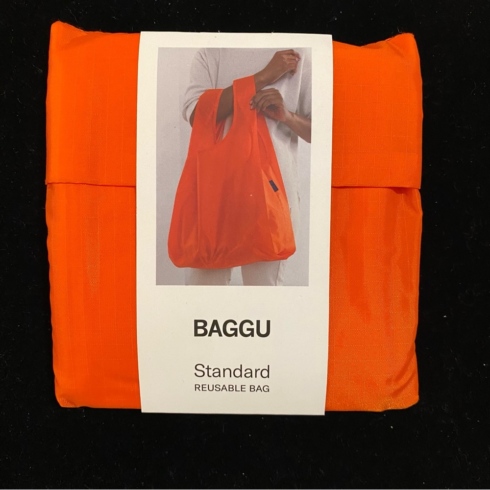 NWT BAGGU ORANGE Standard Size Reusable Bag - Discontinued Color